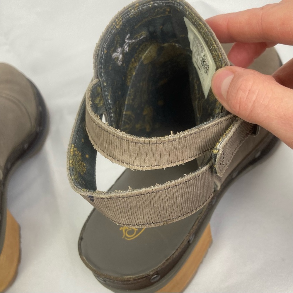 Chaco Cataluna Clog Womens Taupe Leather 8.5 Strap Boot Comfort Boho Western EUC - Picture 9 of 10